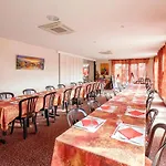 Restaurant Le Brennus Logis 3* 랑공