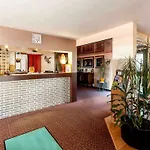 Restaurant Le Brennus Logis 호텔 3*
