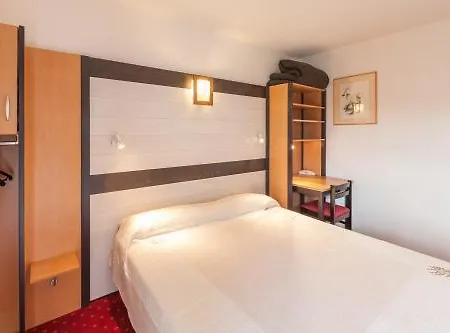 Logis Horus Restaurant Les Bruyeres Hotel Toulenne