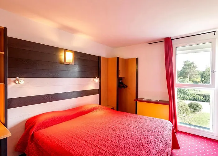 Restaurant Le Brennus Logis 3* 랑공