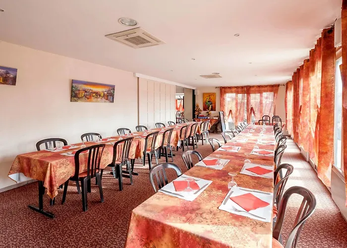 Restaurant Le Brennus Logis 3* 랑공