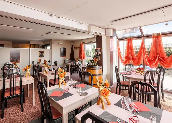 호텔 Restaurant Le Brennus Logis 3*