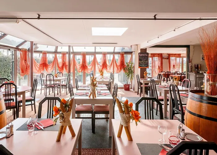 호텔 Restaurant Le Brennus Logis 3*